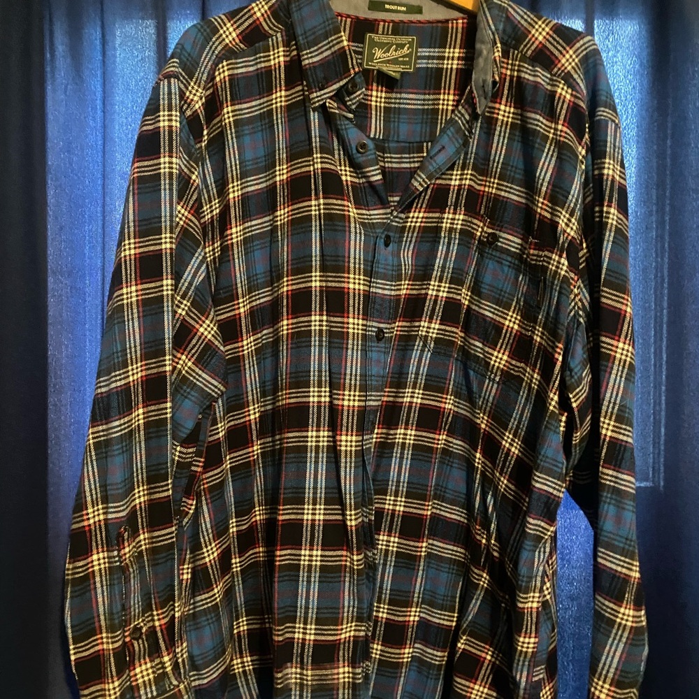 Woolrich Blue and Red Casual Button Down Shirt
